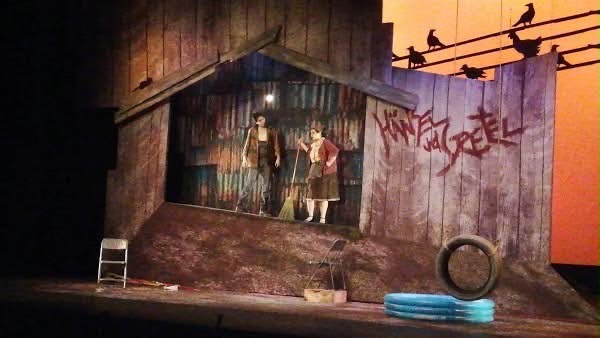 Escenografía completa de la producción Hansel y Gretel